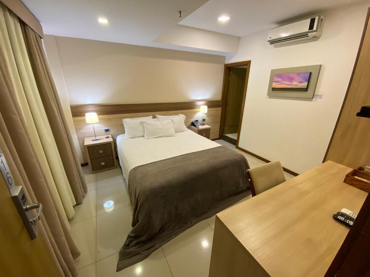 Bella Vista Hotel - Encarnación 外观 照片