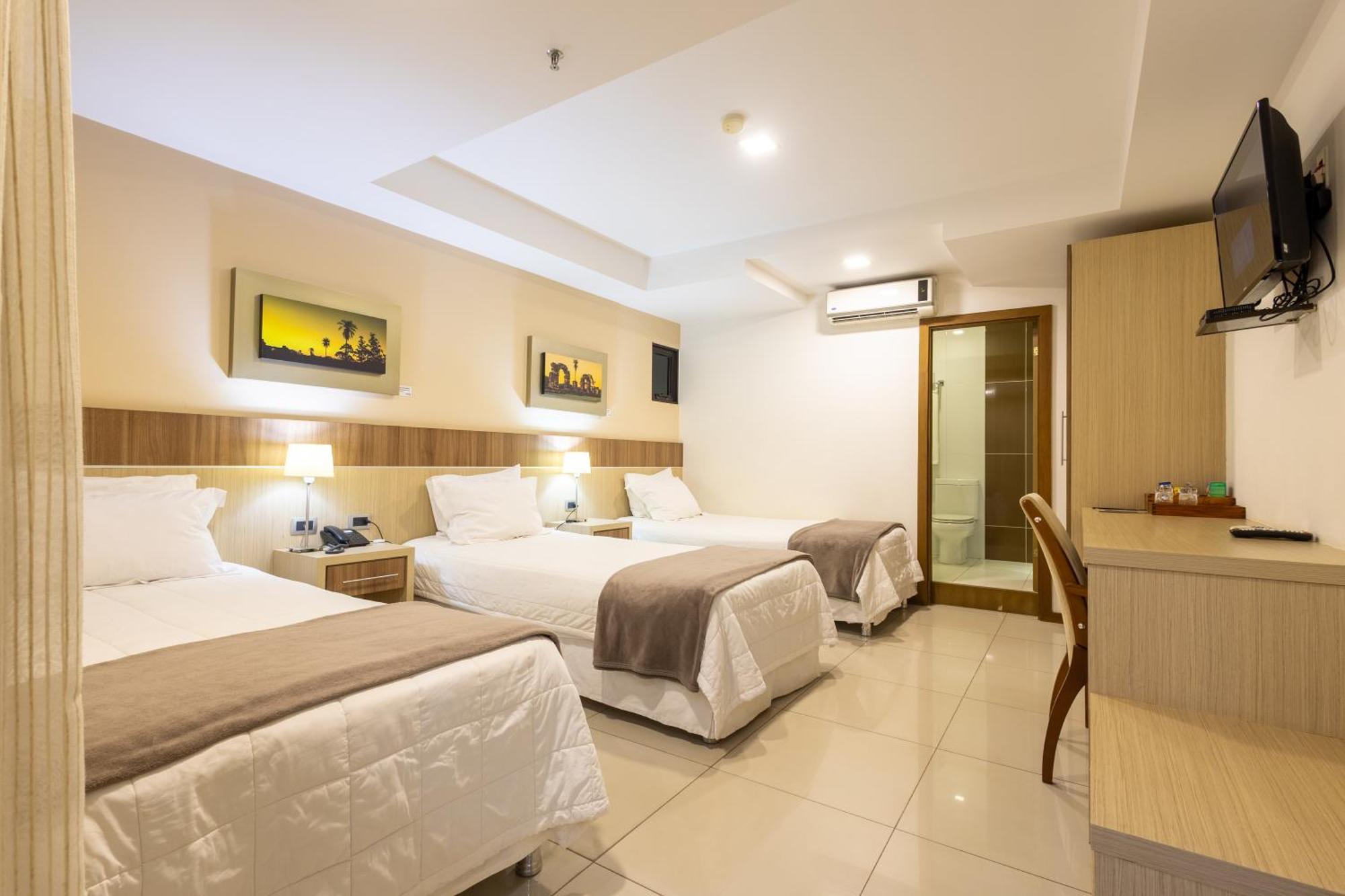 Bella Vista Hotel - Encarnación 外观 照片